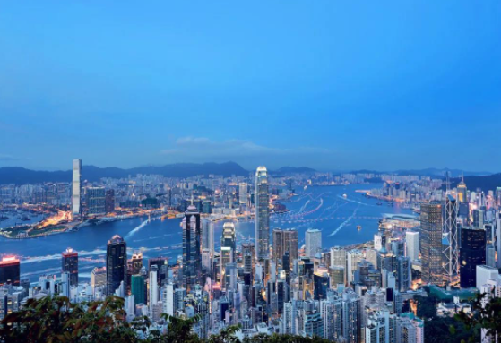 想移民香港同時保留內地身份嗎？