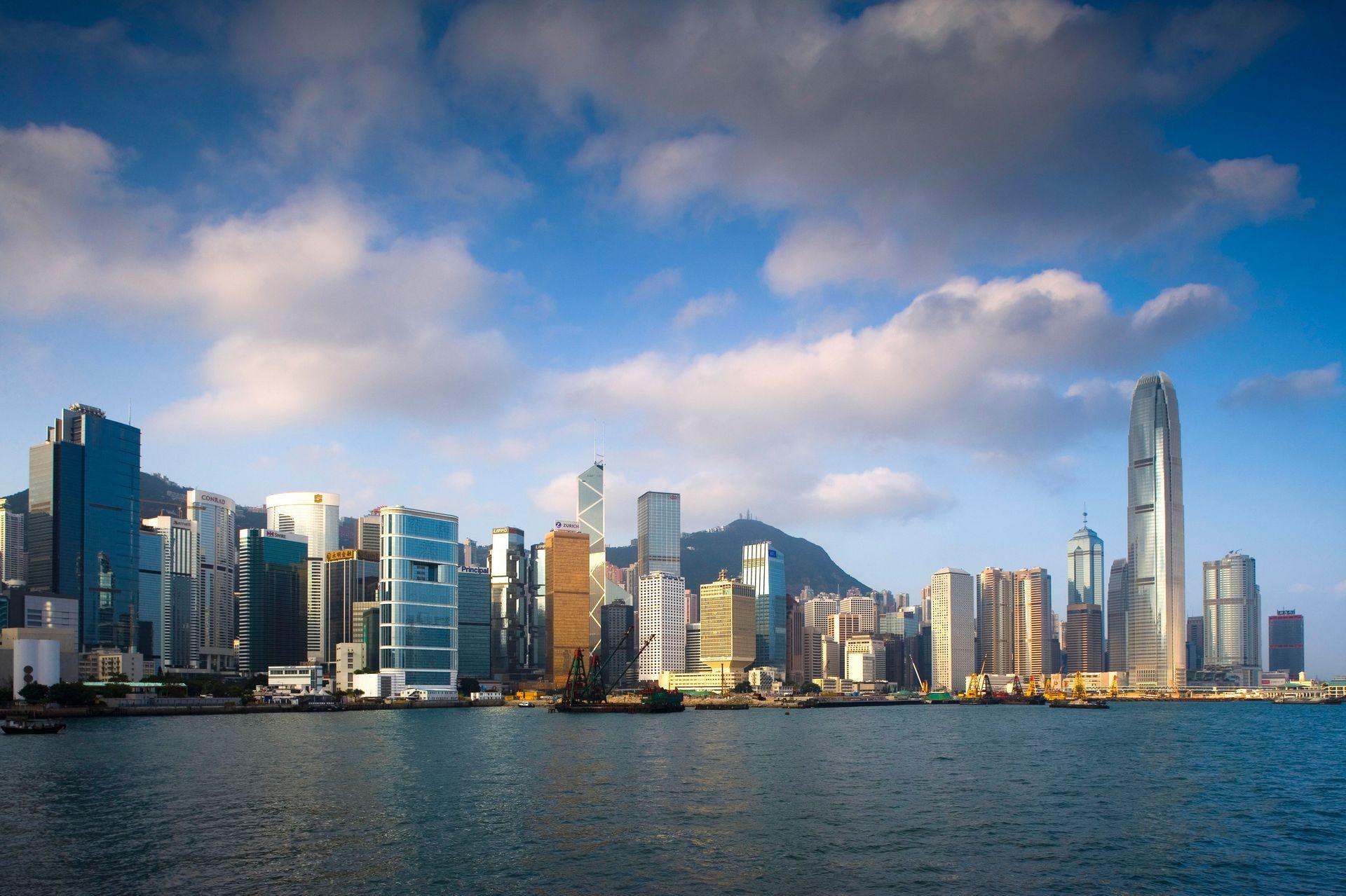 香港留學|香港碩士目前可以申請的學校和專業有哪些？